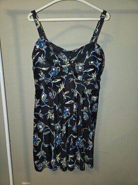 BloomChic One‑Piece Swimsuit | Size 22–24 | Adjustable Straps | Skort Bottom